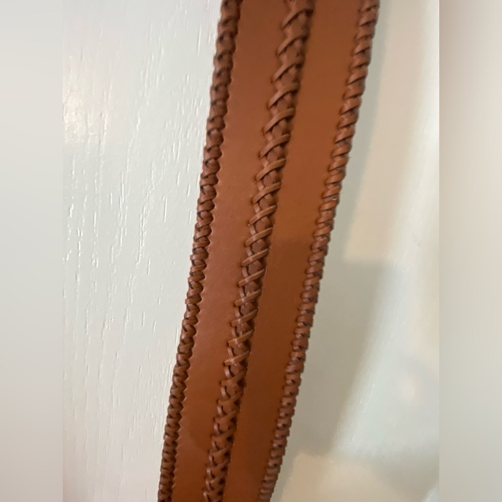 Ralph Lauren Women’s whipstitched wide leather belt. Medium- NWT 100% leather - Picture 7 of 8